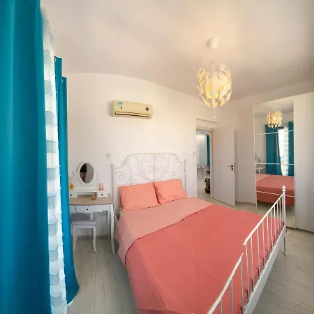 The Most Beautiful 2 Bedroom Flat In Apartament *
